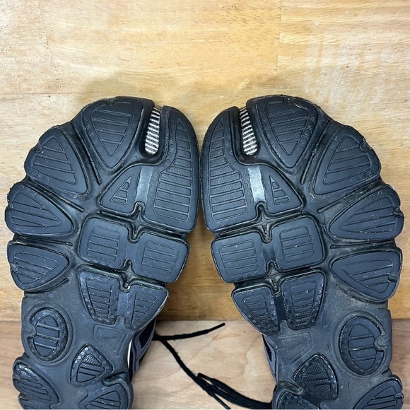 Brooks PureFlow 2 REFLECTIVE Womens Size 9.5 (D) Running Shoes Sneakers Black - Picture 8 of 9